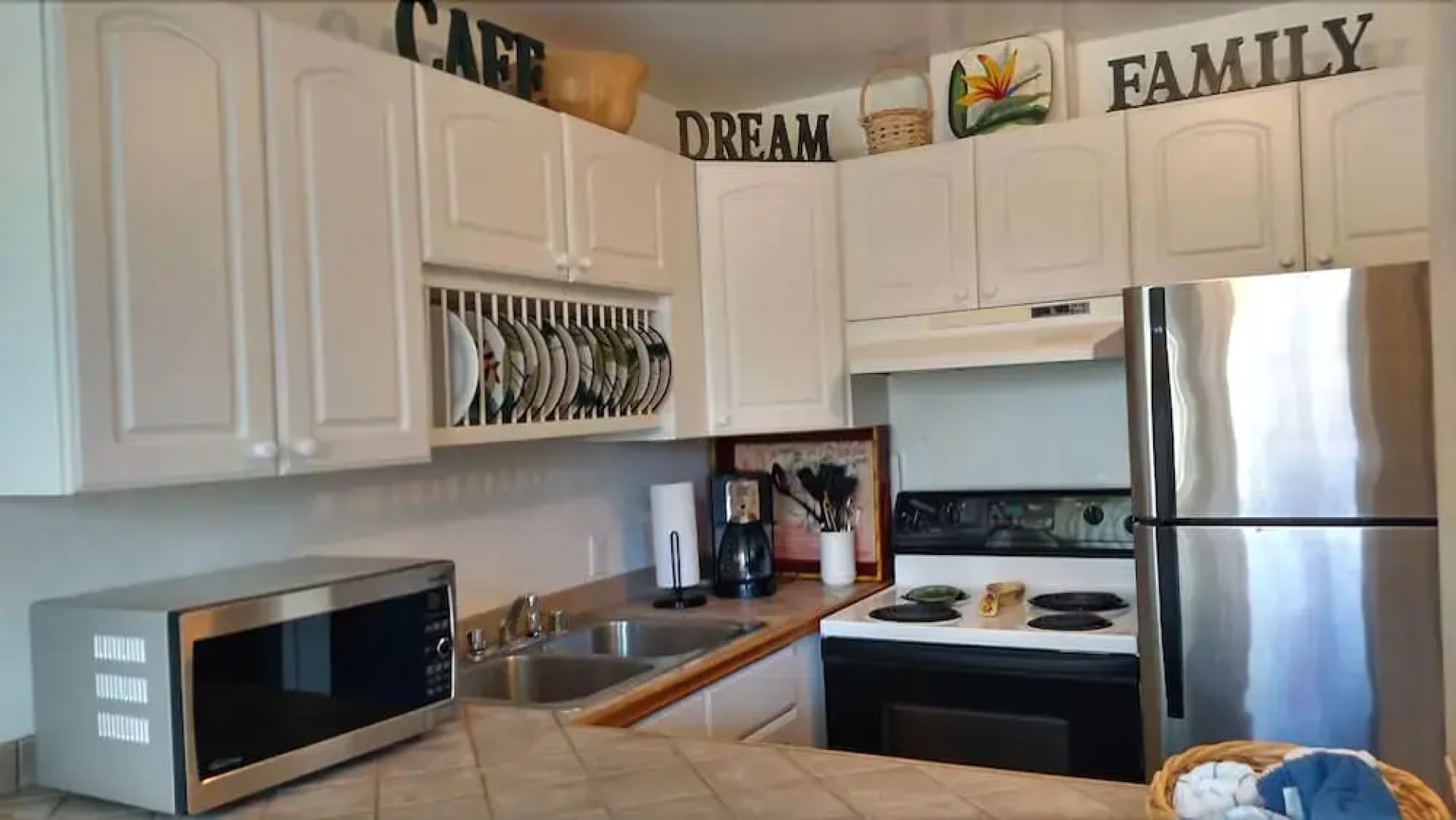 North Shore Golf - 2 Br Condo