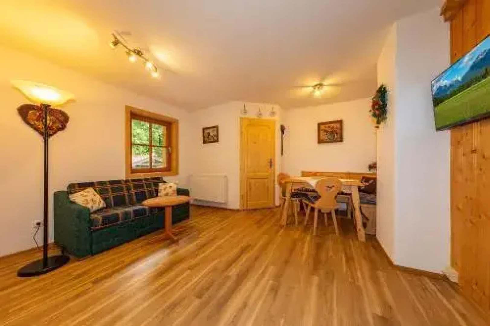 Gröbl-Alm Haus zur schönen Aussicht