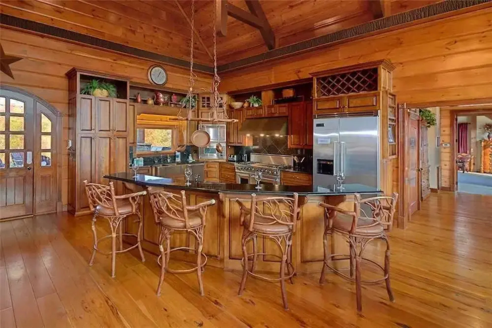Journeys End - Five Bedroom Cabin