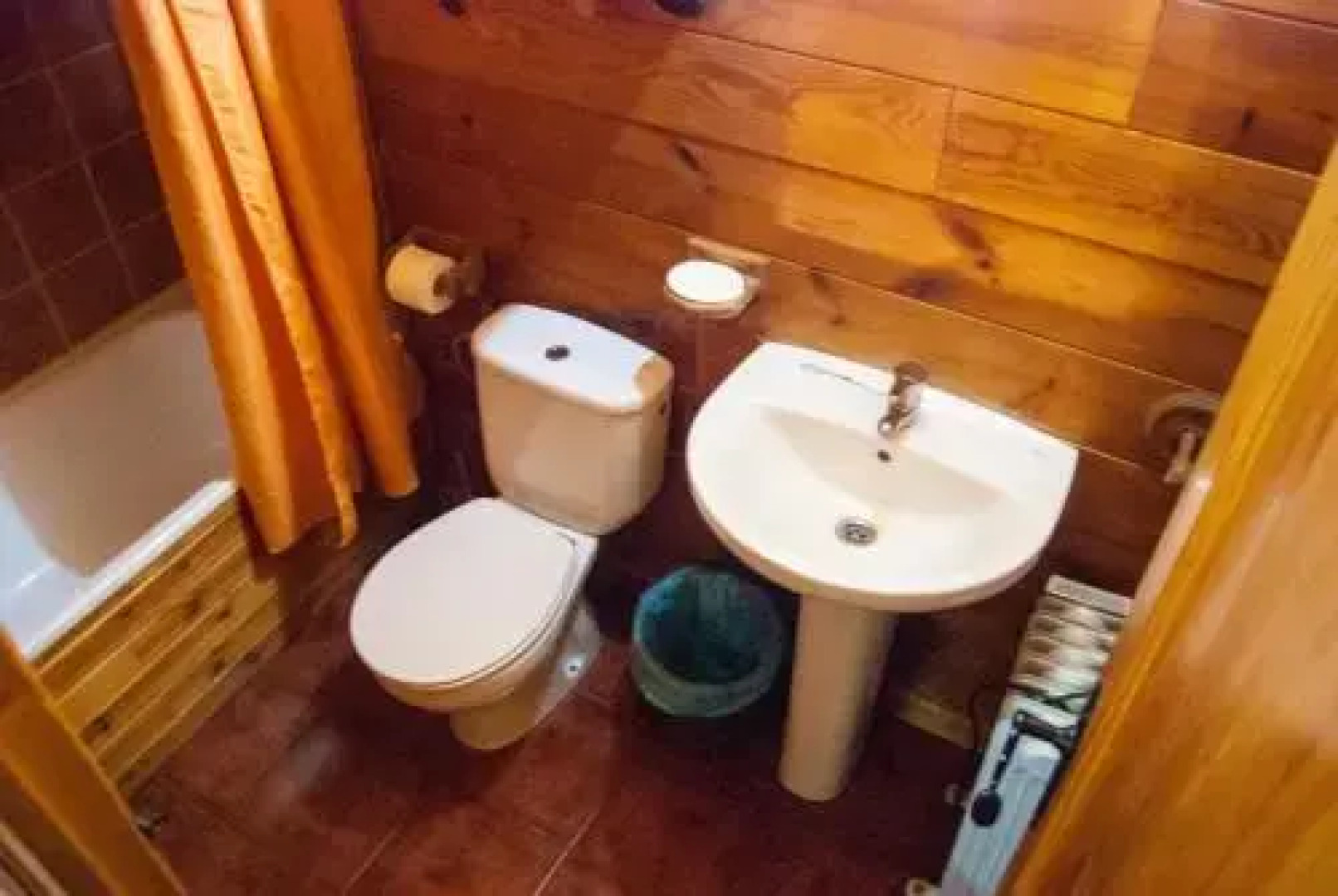 Cabaña de Madera la Encina