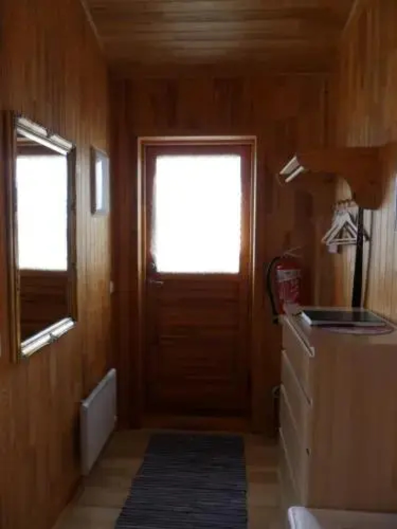 Ekra Cottages