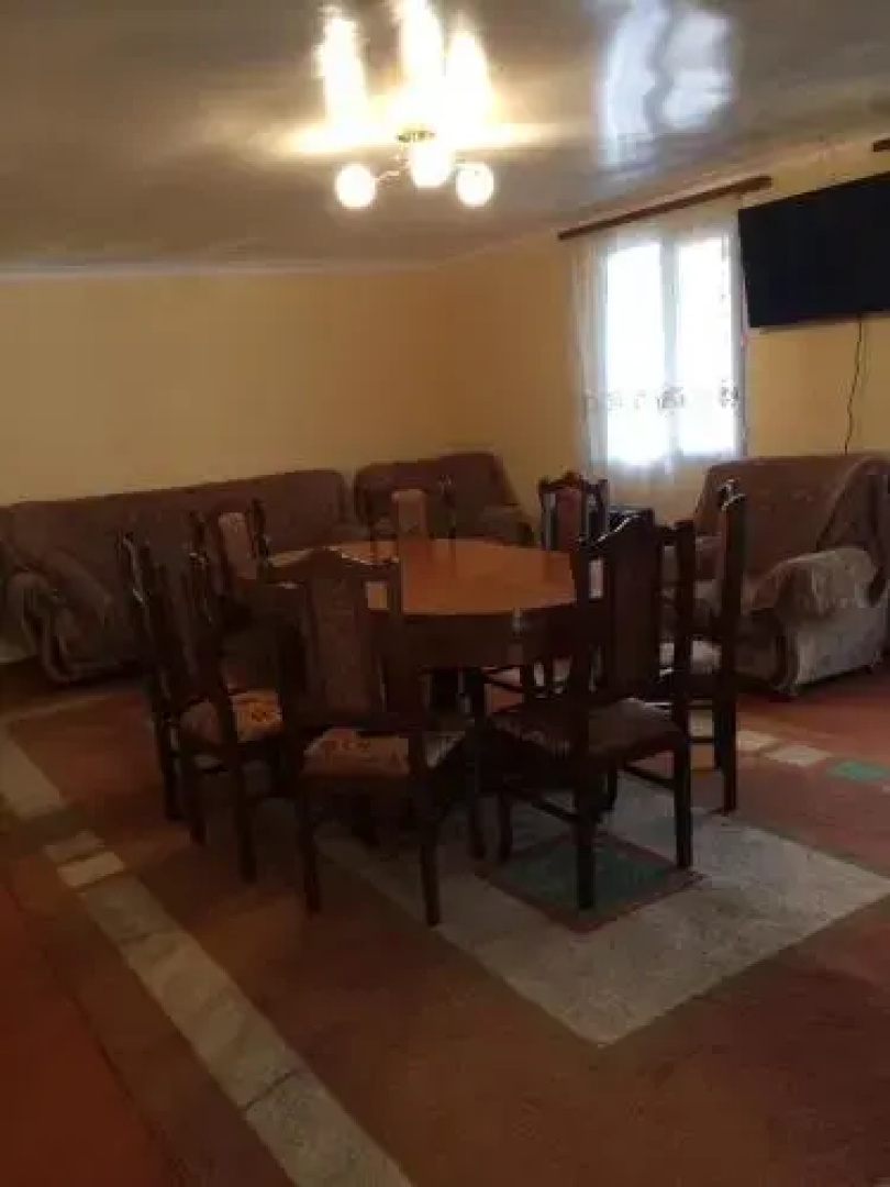 Dva Domika Kamo 171
