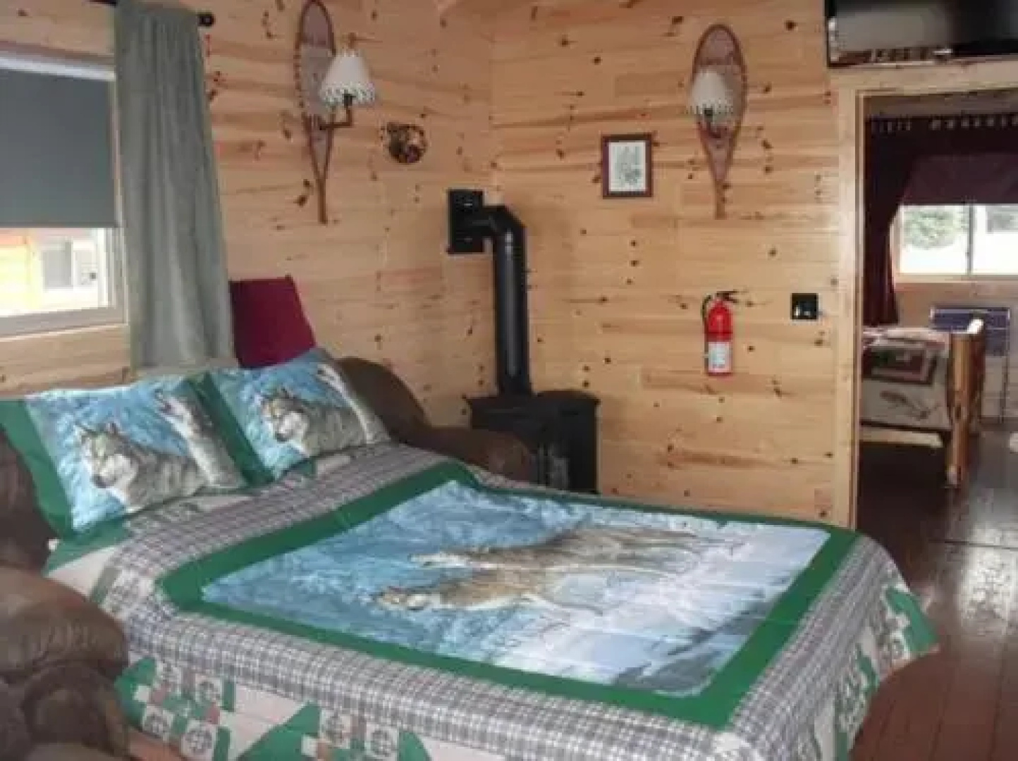 Cabins on the Bluff