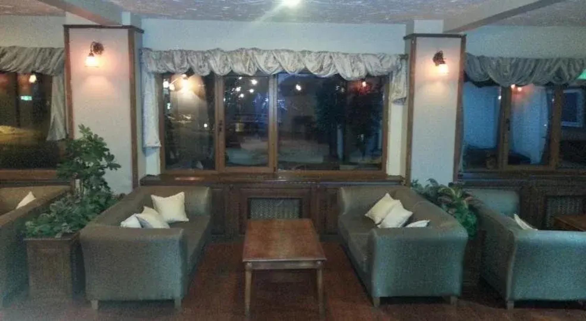 Ak Hotel