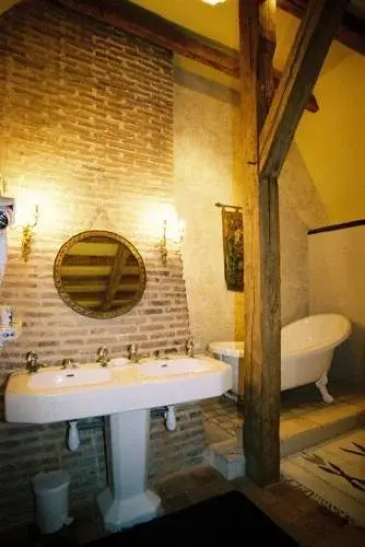 Prieure De La Chaise