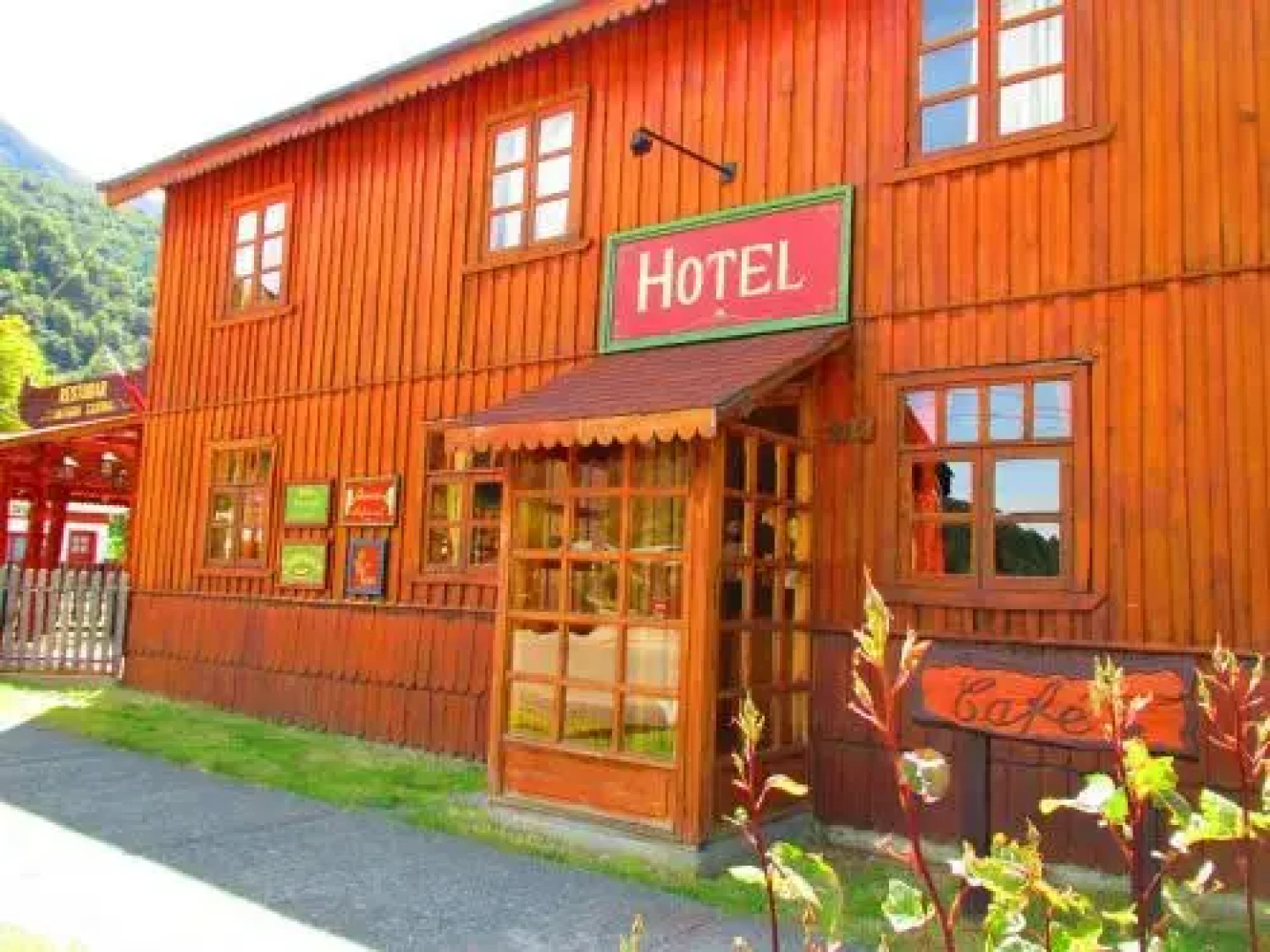 Antigua Casona Patagonia B&B