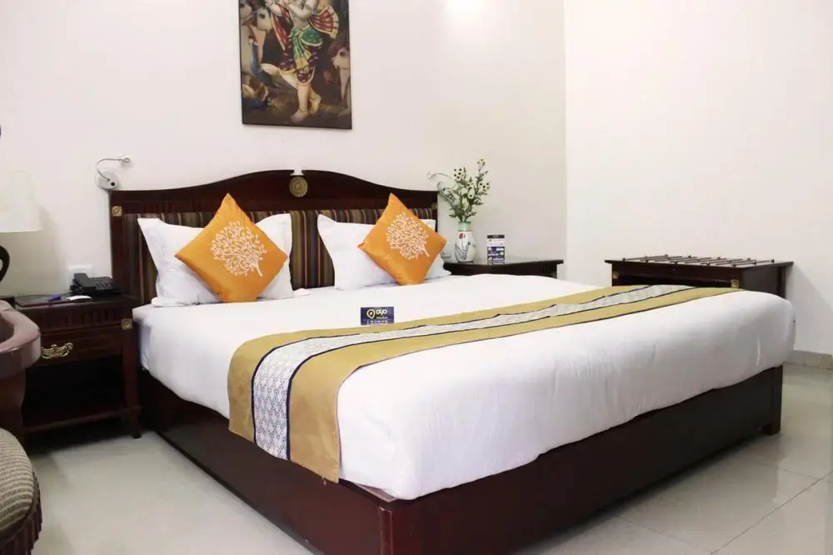 OYO Premium Bhakti Vedanta Marg