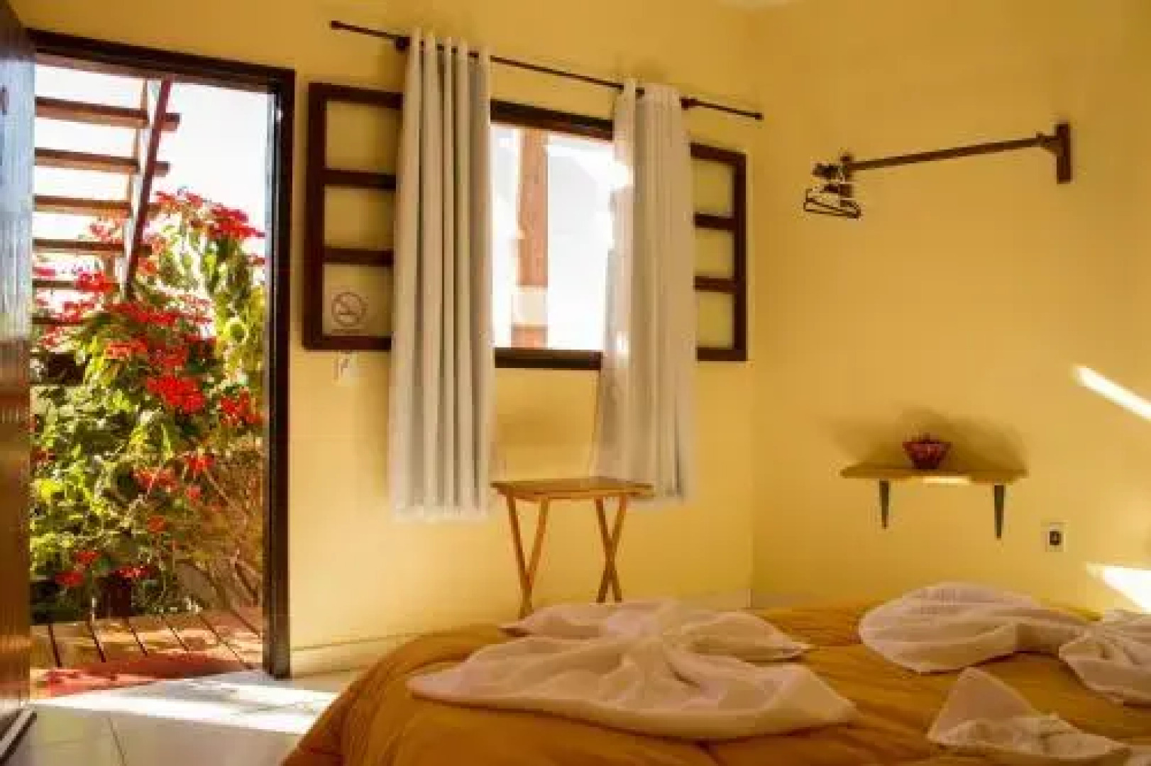 Buddy's Hostel & Pousada Alto Paraiso