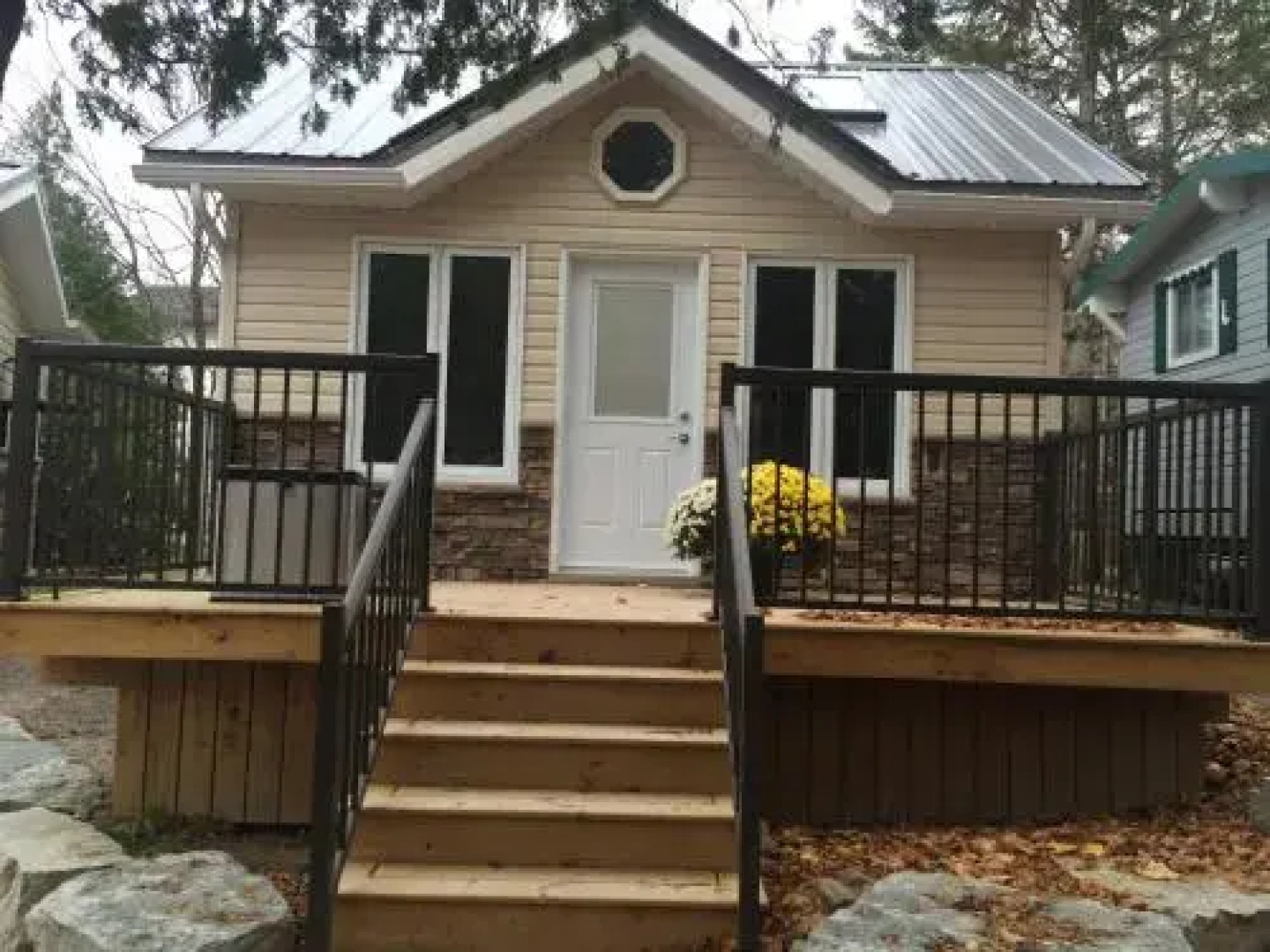 Victoria Harbour Cottages