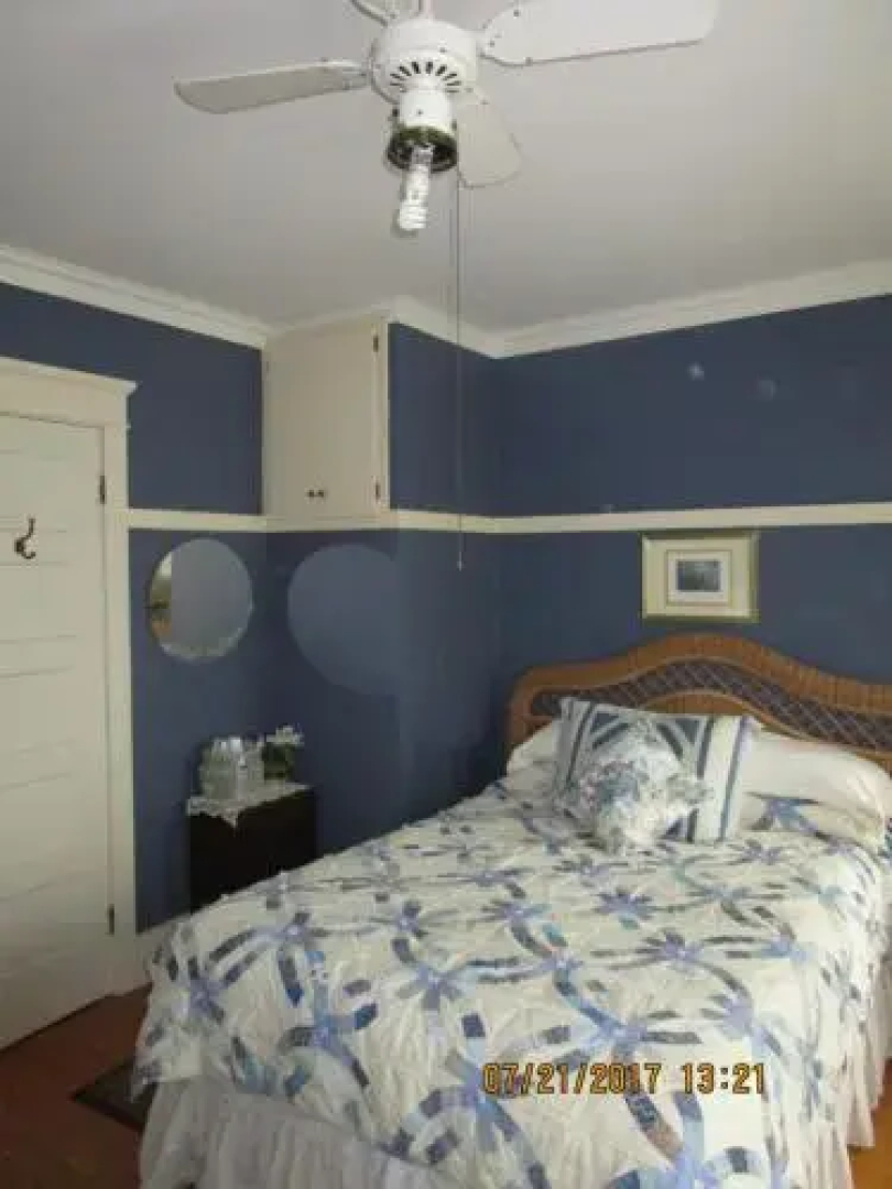 Everest Inn Bed and Breakfast