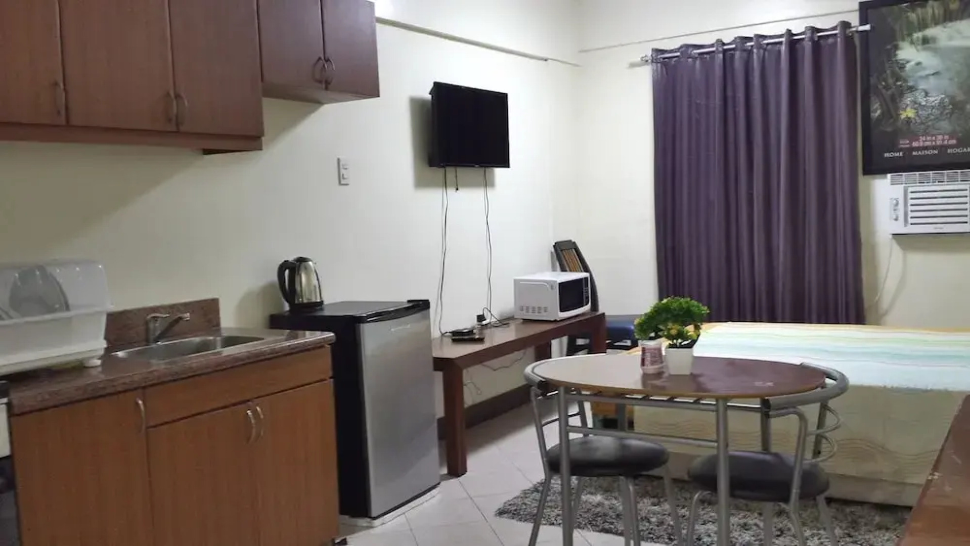 Studio in Acacia Estates BGC