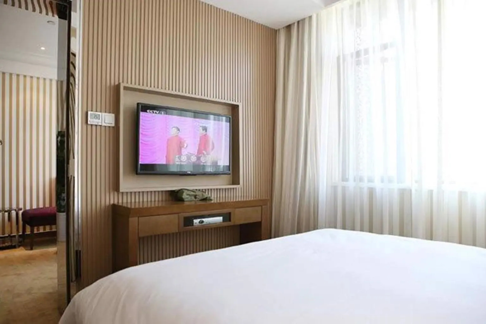 Grand Daqiao Hotel