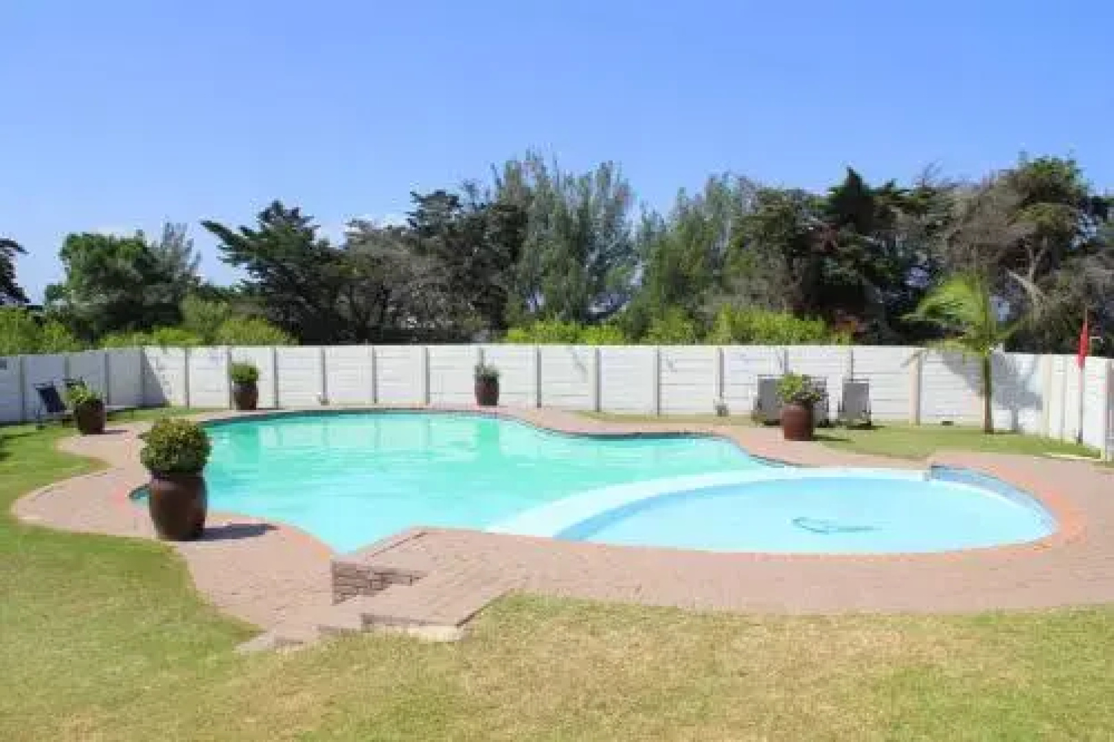 19 Bella Vista