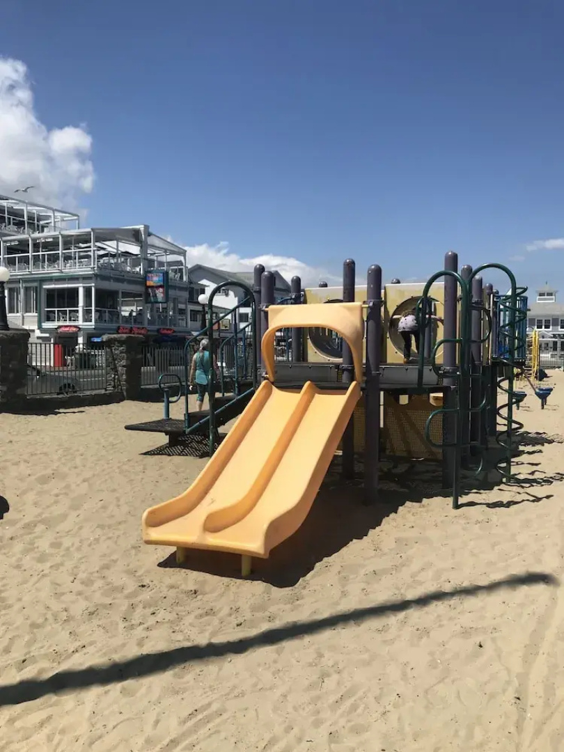 Sea Spray Condo 305