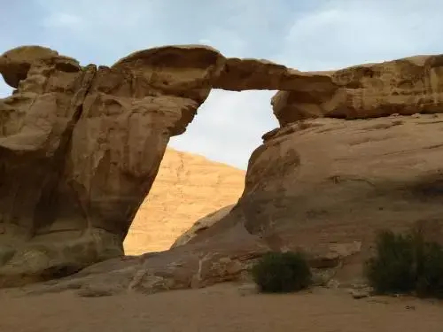 Wadi Rum Cave Camp