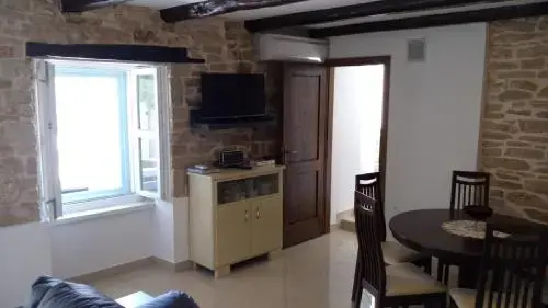 Three-Bedroom Holiday Home in Peruski