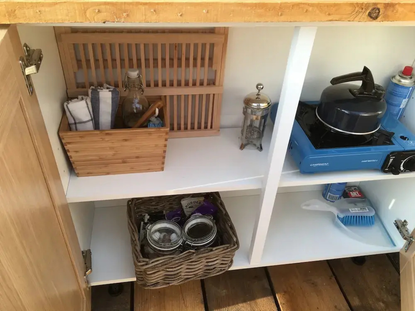 Quex Livery Glamping