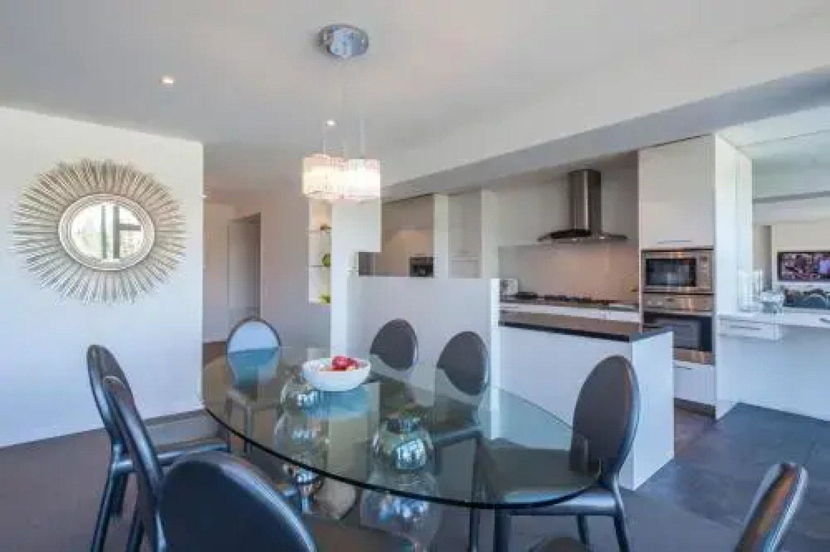 Taimana Central Apartment