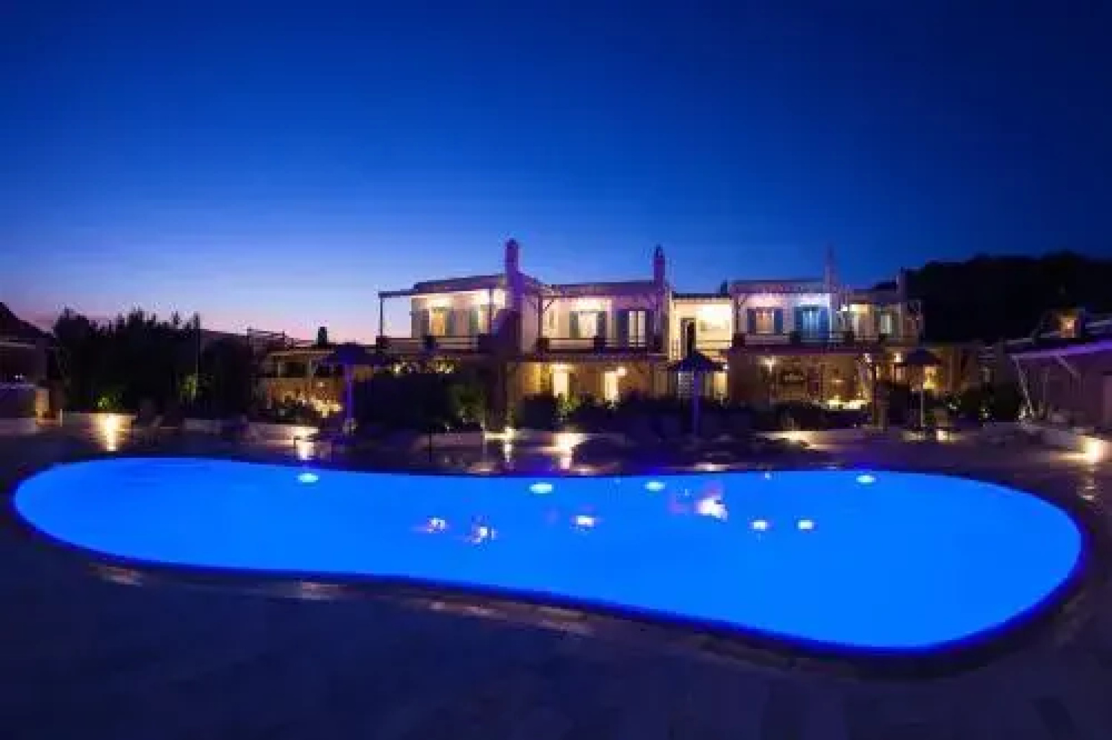 El Mar Estate & Villas