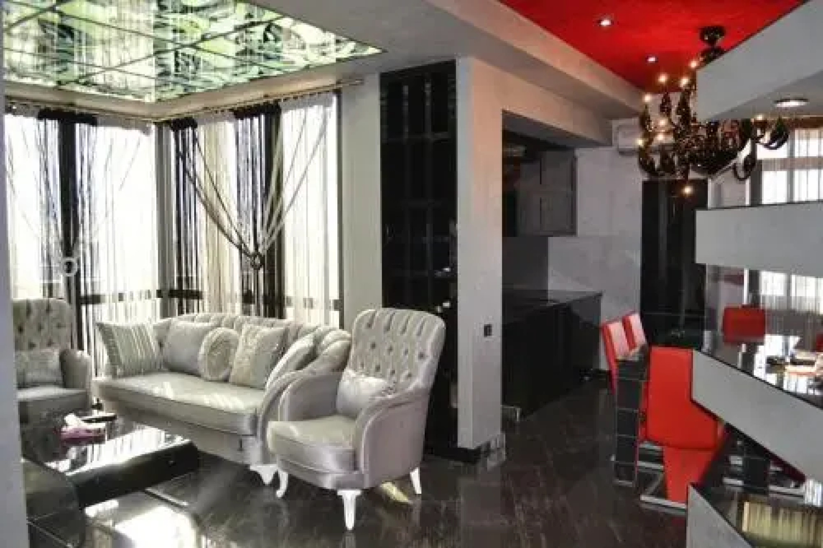 ARMT Penthouse near Republic Square