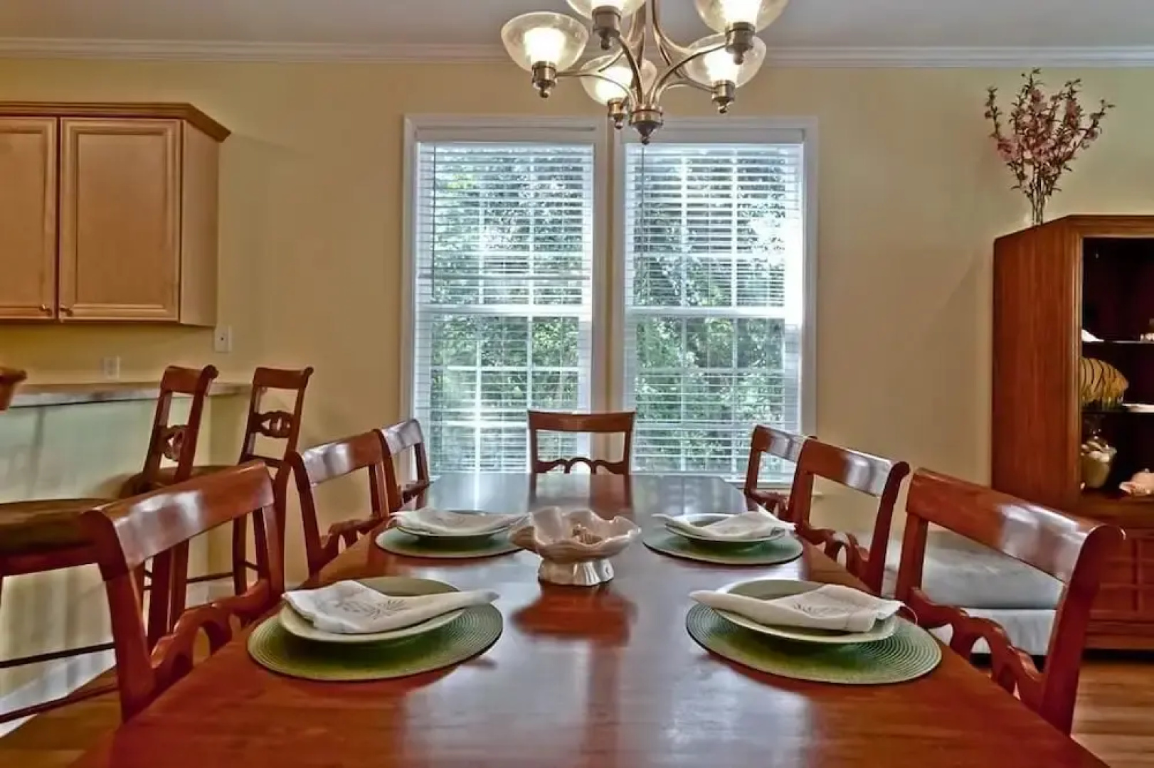 Tucker's Choice - 4 Br Home