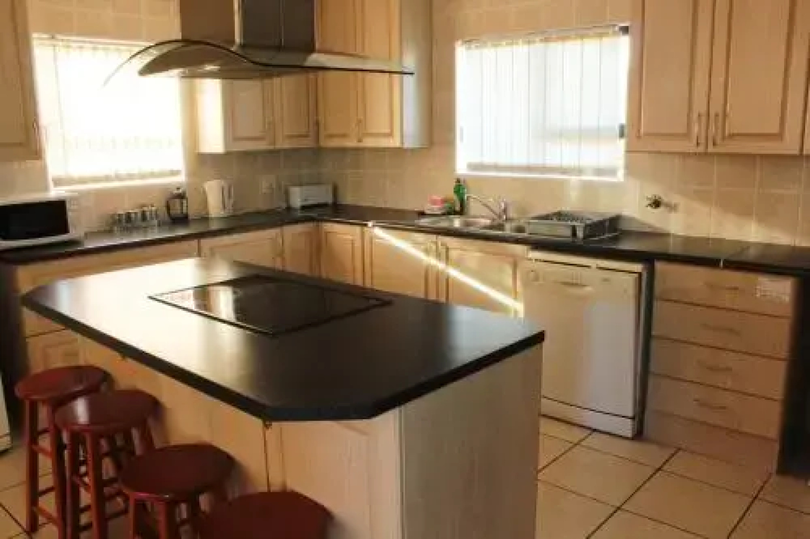 Kian's Place Holiday Home