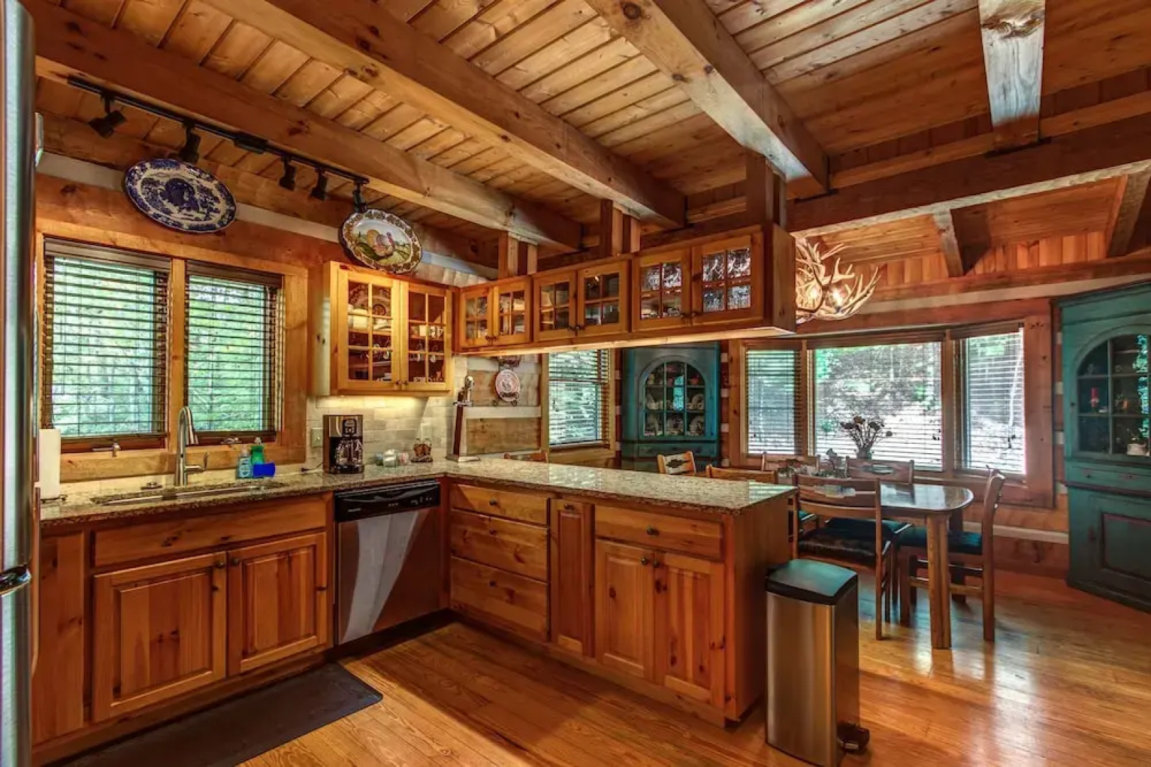 Rustler's Ridge - 3 Br Cabin