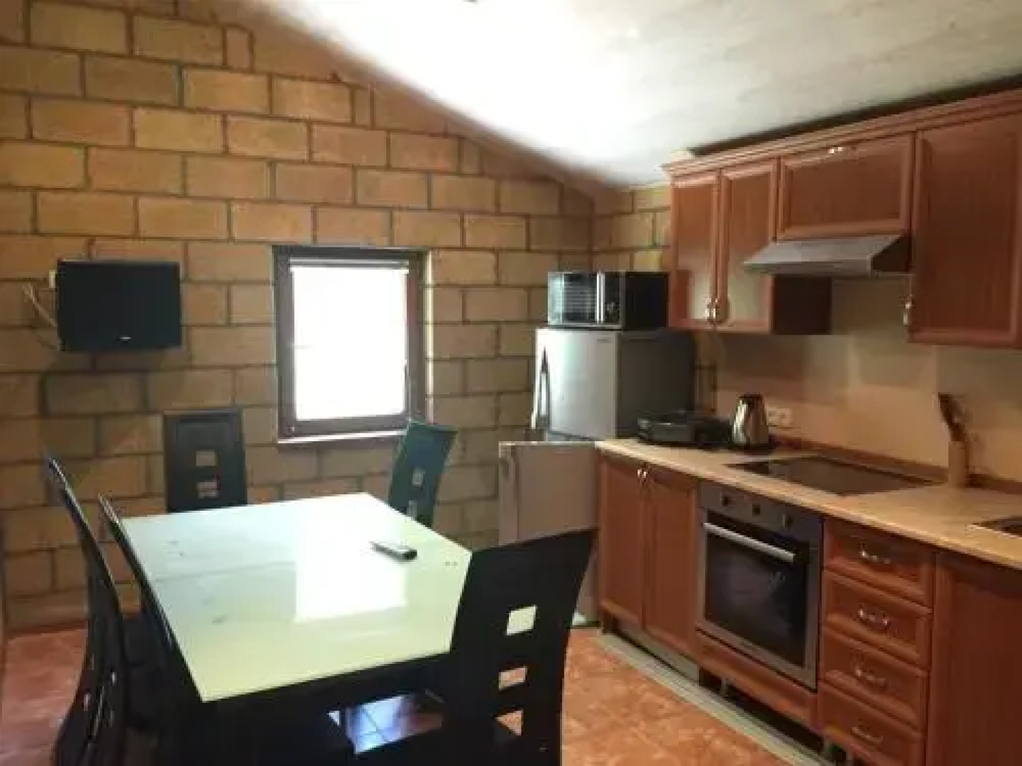 Sevan Lake Cottages