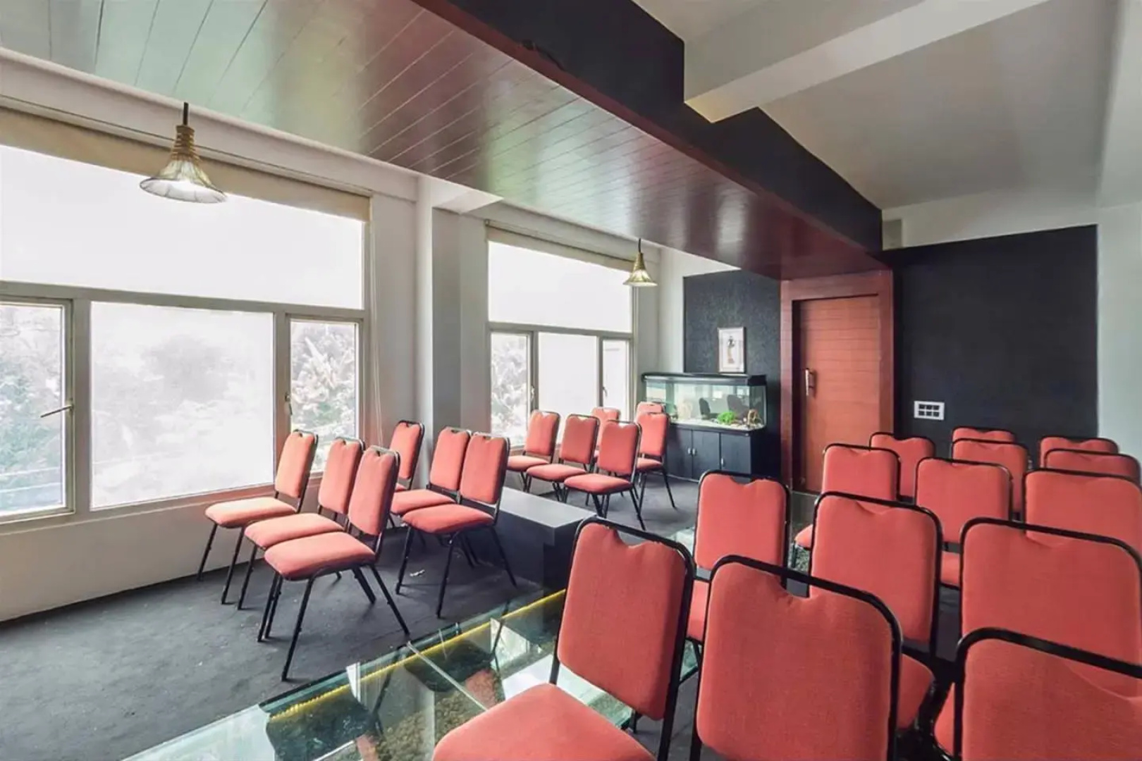Mayura Inn Hotel
