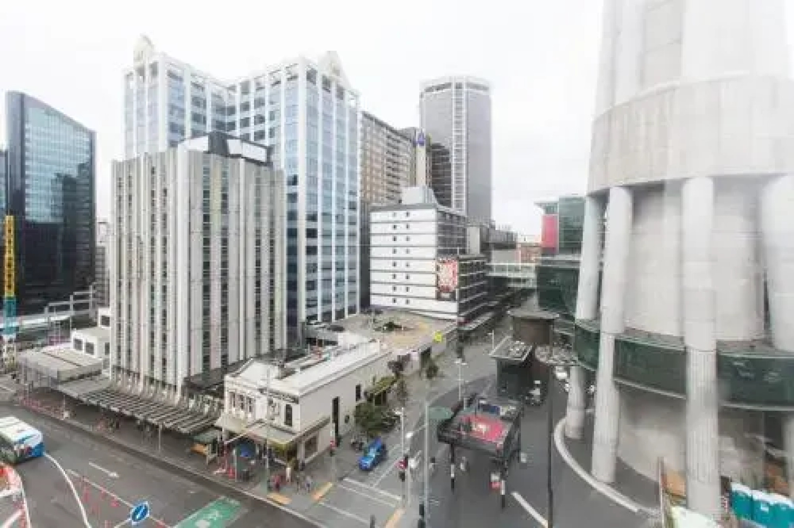 Sky Tower Stunner Apartment