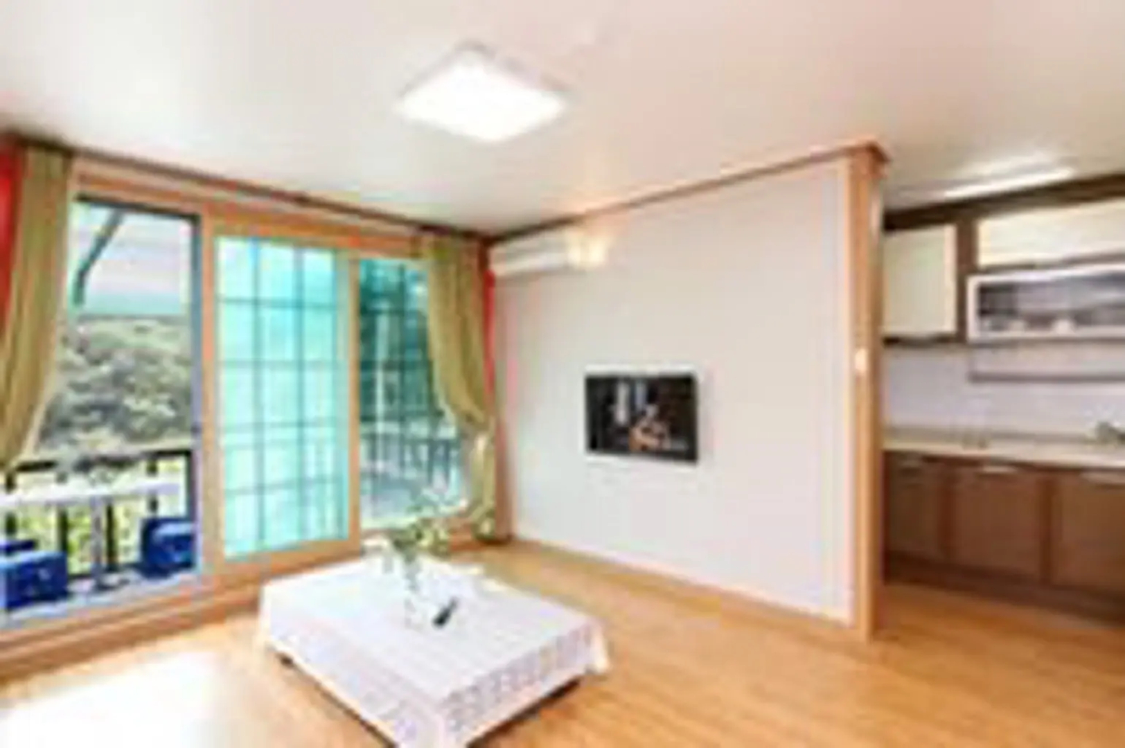 Gyeongju Lakeside Waltz Pension