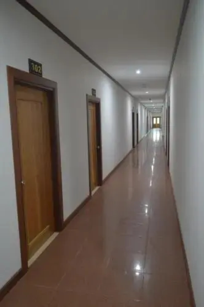 Sisombat Plaza Hotel