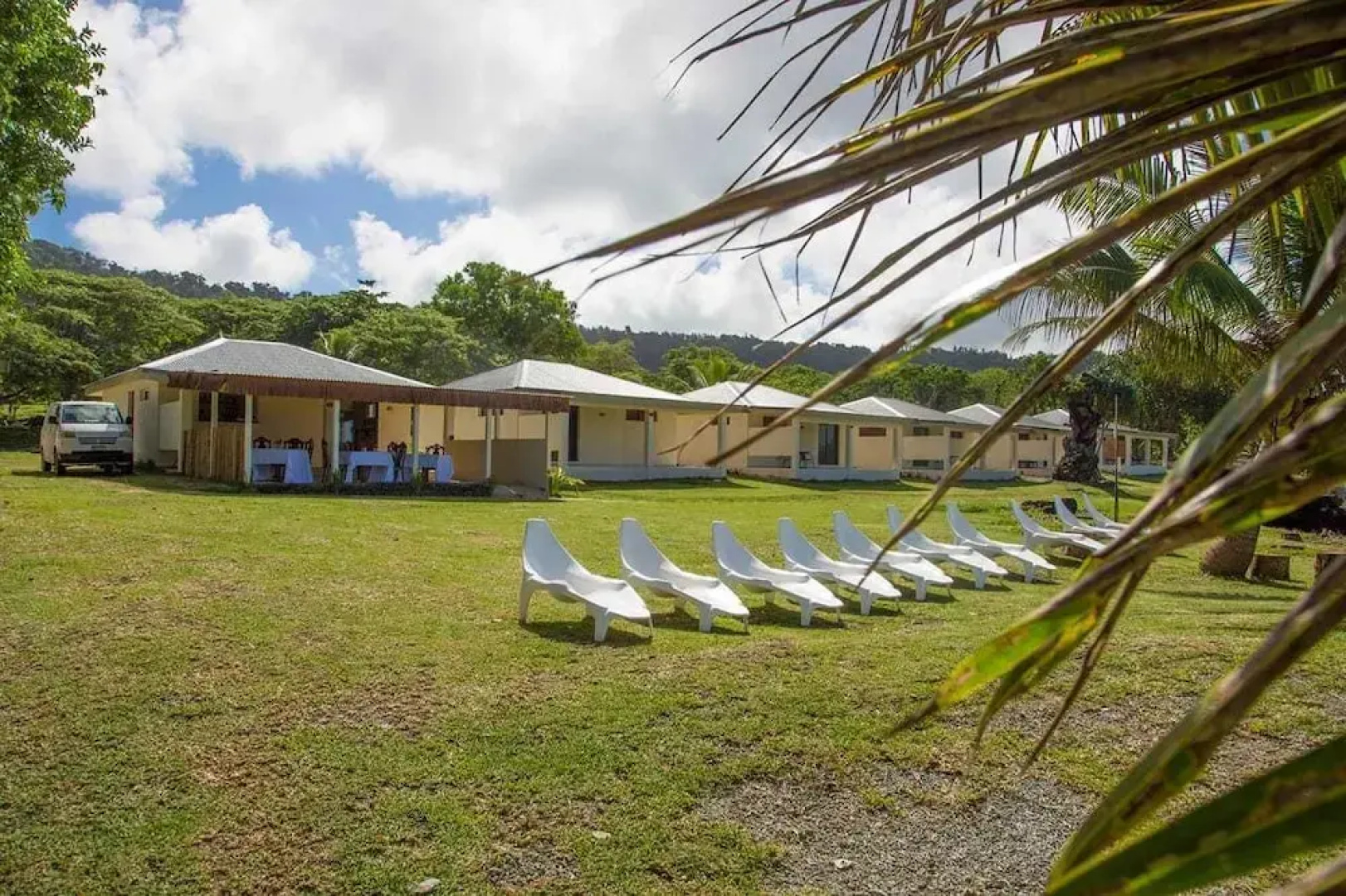Tara Beach Bungalows