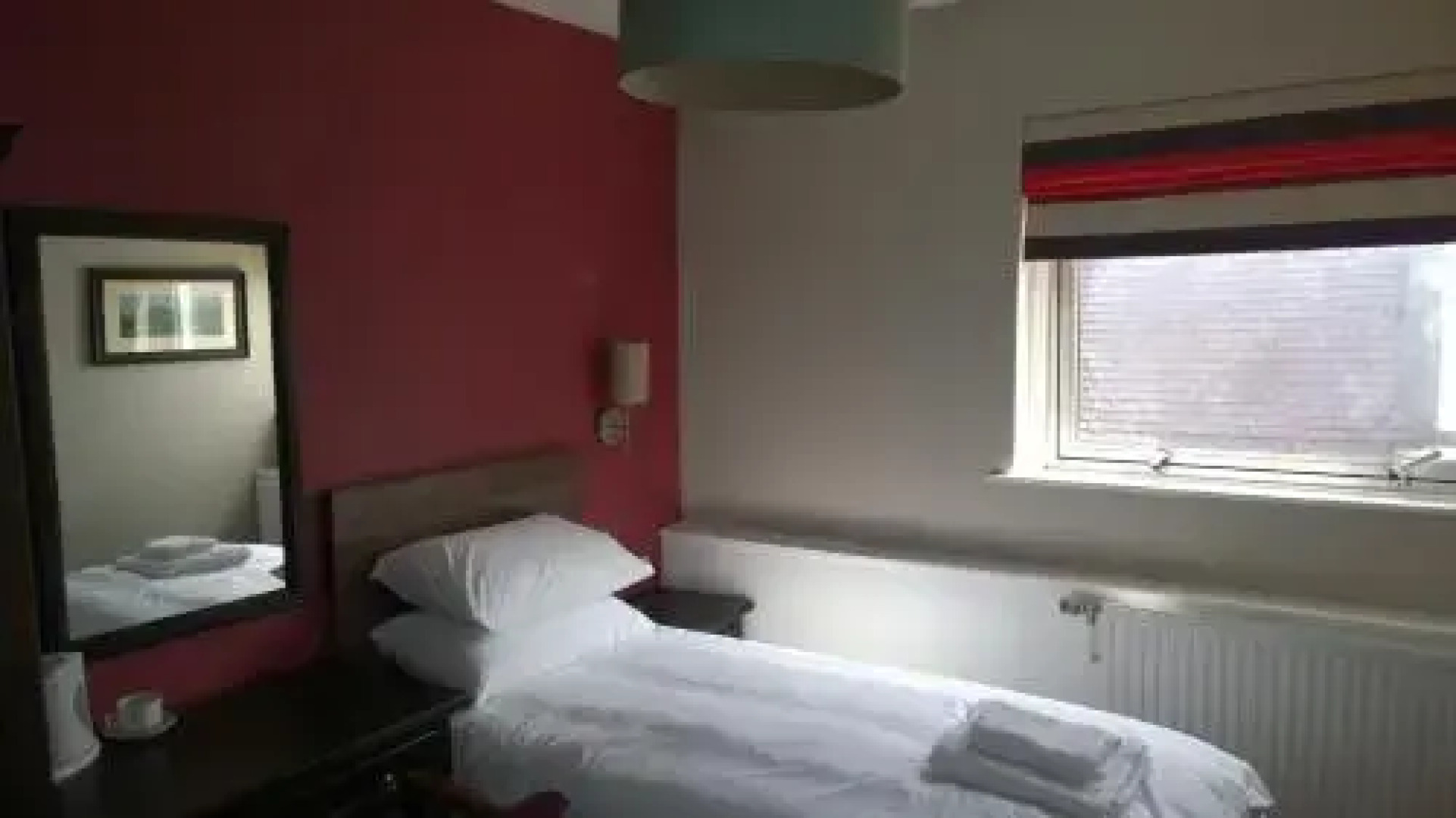 Crown Inn (The Cherry Brandy House)