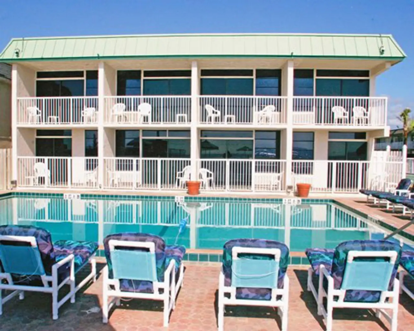 Sand And Surf Condominium