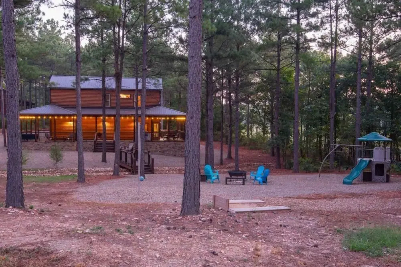 A River Runs Through It Lodge - 4 Br Cabin