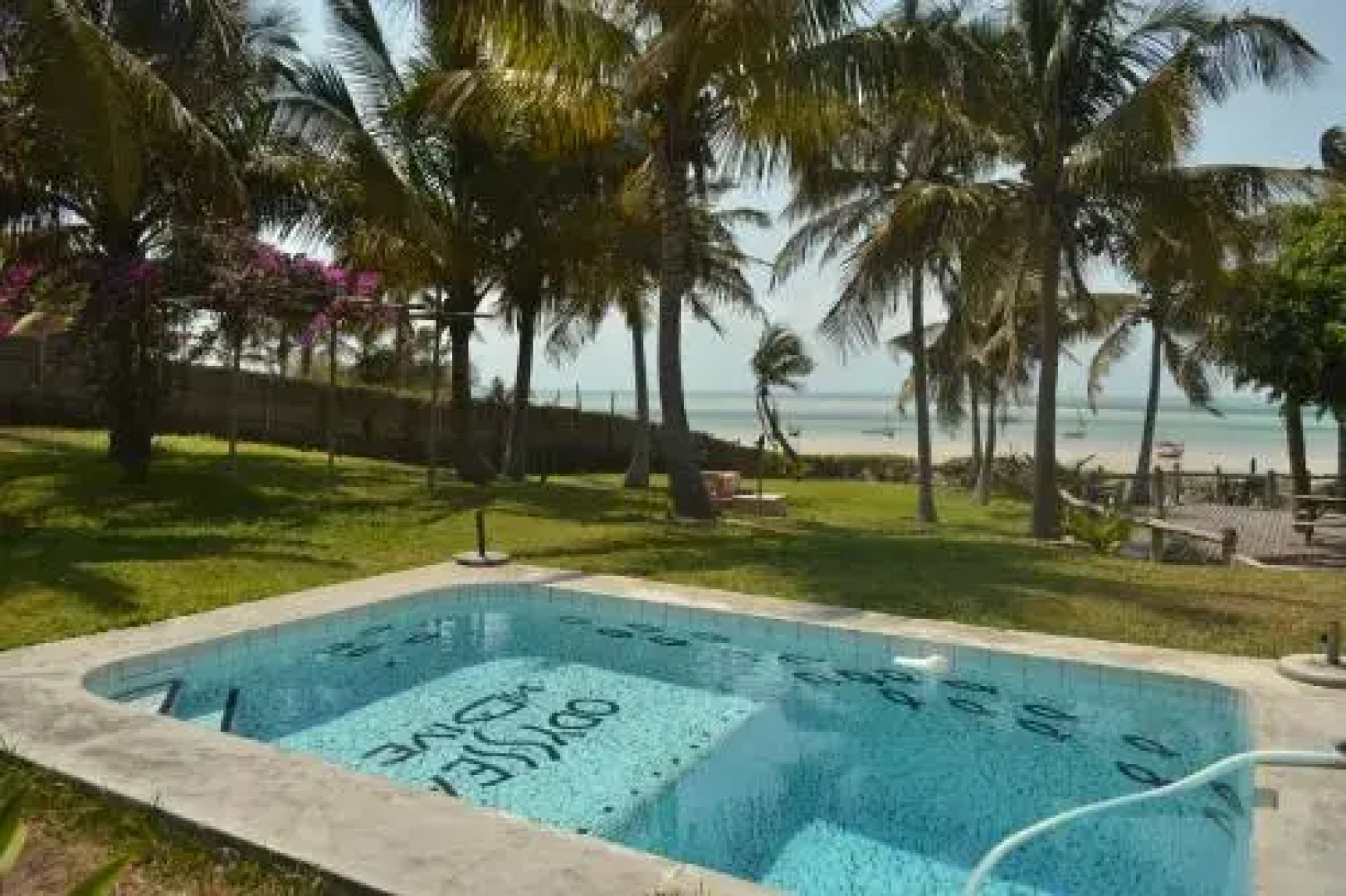 Baobab Beach Resort and Backpackers