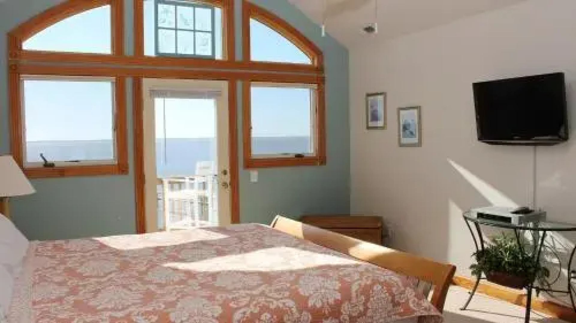 Double Duck - 4 Br Home