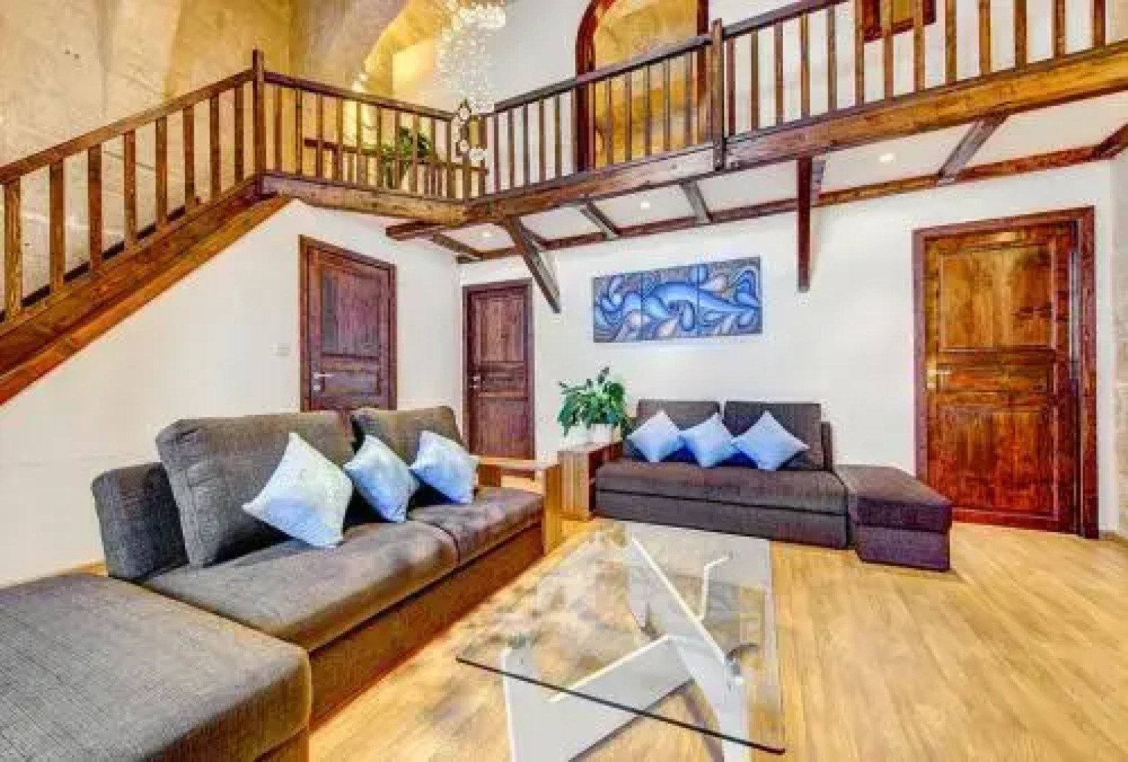 Waterfront Valletta House-tritoni hotels