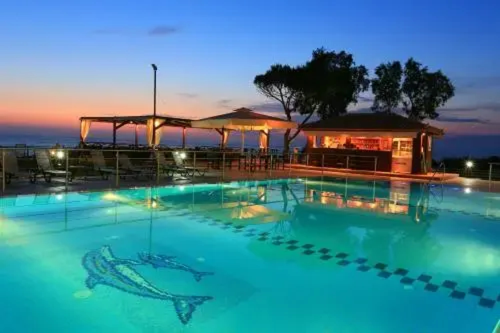 Mesogeios Hotel