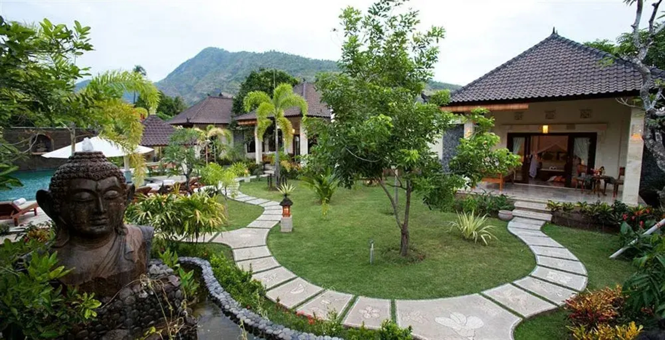 Golden Buddha Cottages
