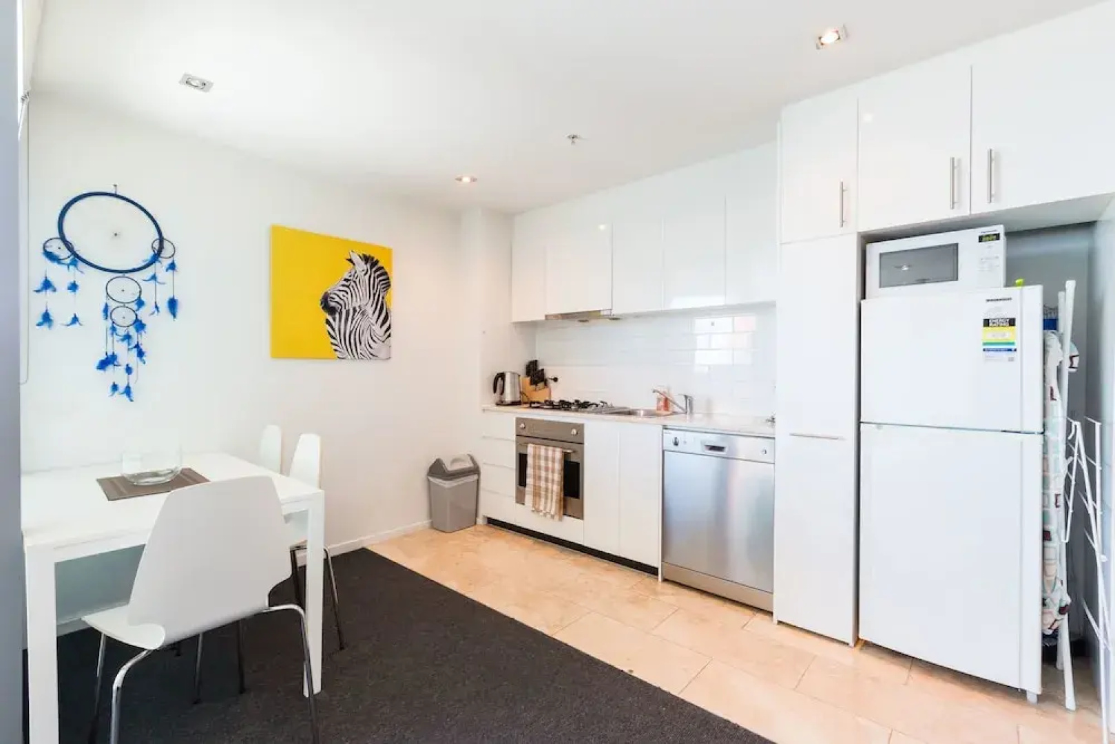 Allinda - Beyond a Room Private Apartments