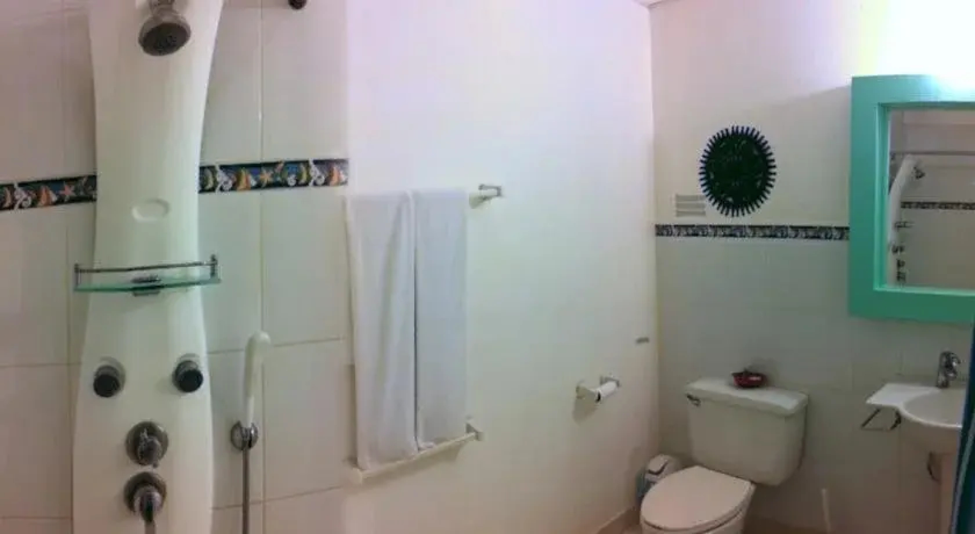 Hotel Todo Blanco