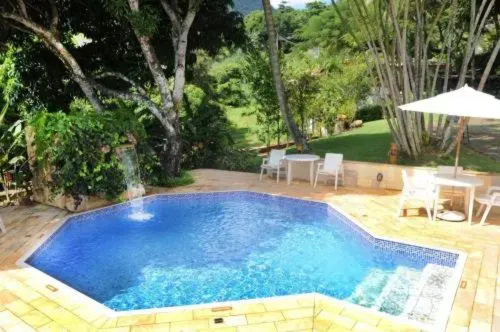 Pousada Pedra Menina