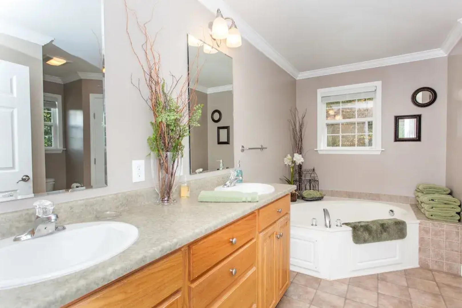 428 Eade Road Home