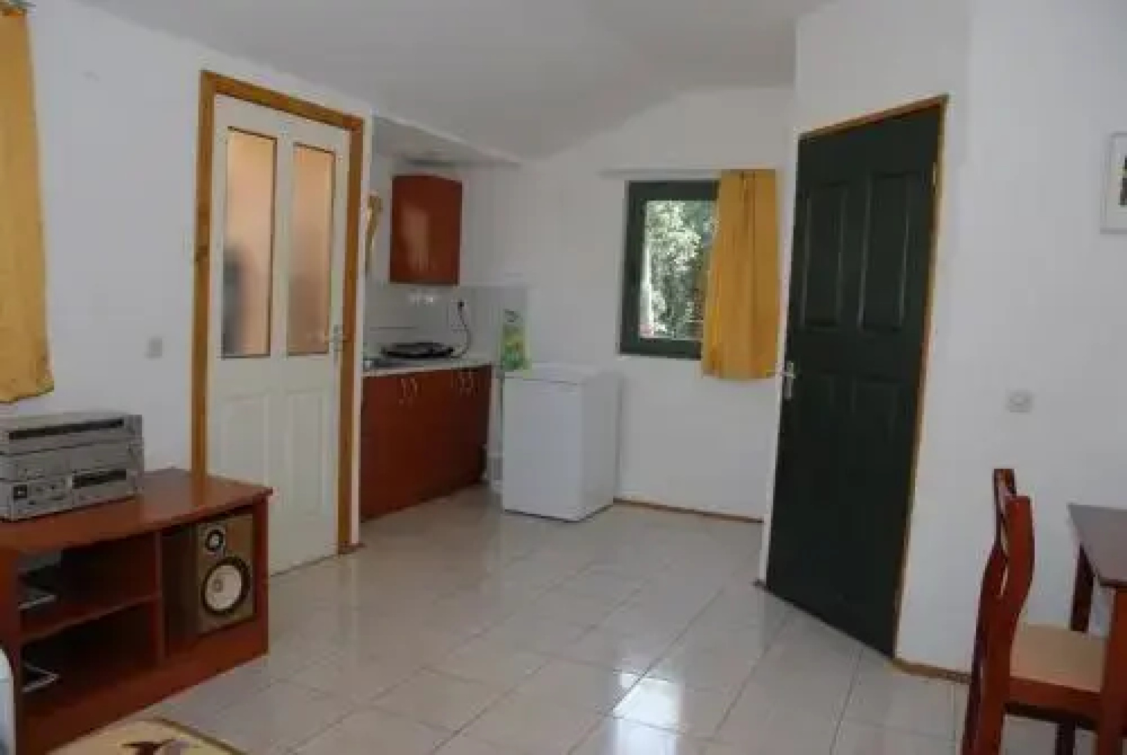 Pension/Appartement Lale