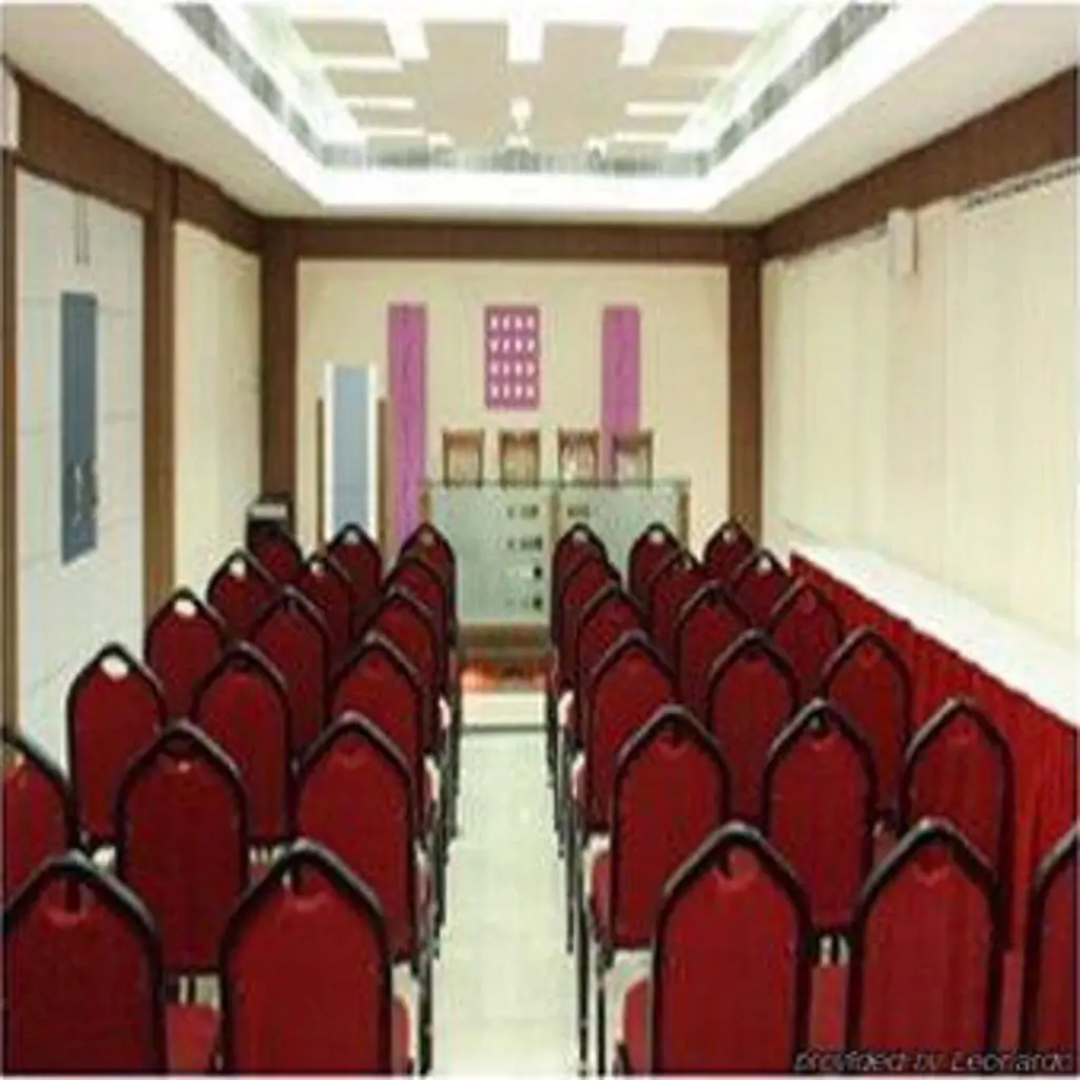Hotel Pearl Continental