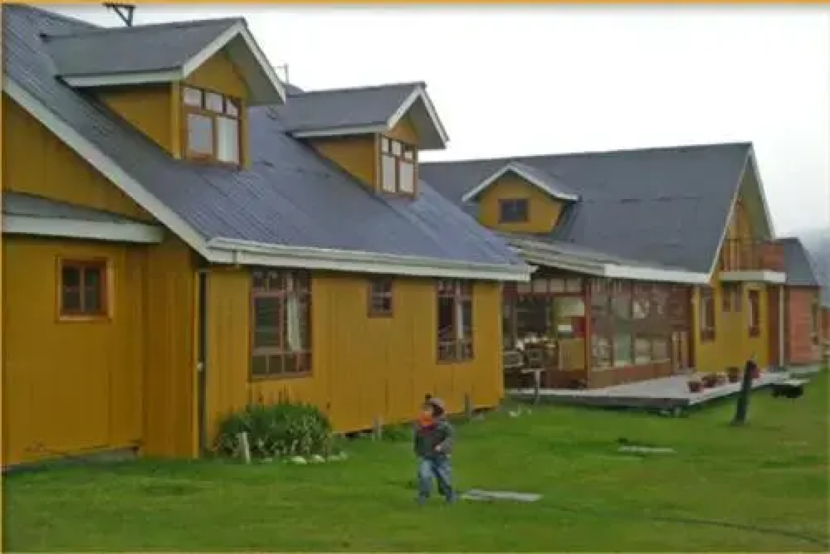 Hosteria Lago del Toro
