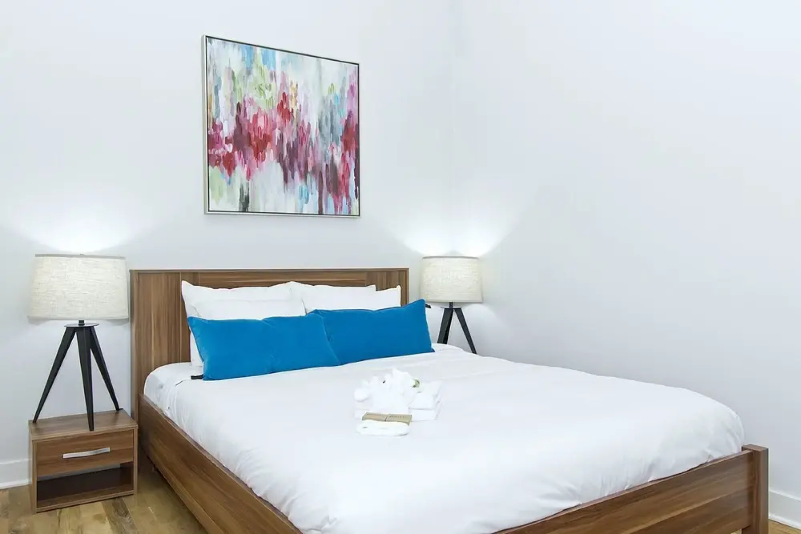 Sophisticated 1BR in Wicker Park by Sonder