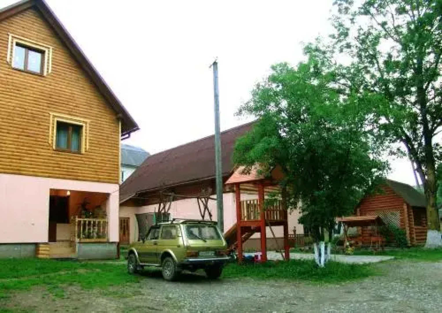 Sadyba Vasha Hata